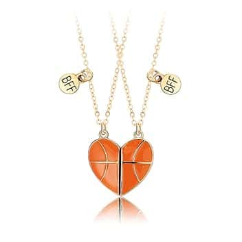 CERSLIMO Collana magnetica con ciondolo a forma di pallone da basket per ragazzi e ragazze, 2 collane abbinate a tema basket e calcio, regalo magnetico per migliore amico, regalo di compleanno,