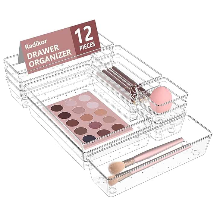 Organizer Cassetti 12 Pezzi, Contenitori per cassetti in Plastica Trasparente di 4 Dimensioni, Divisori per Cassetti Impilabili per Bagno, Cucina, Trucchi