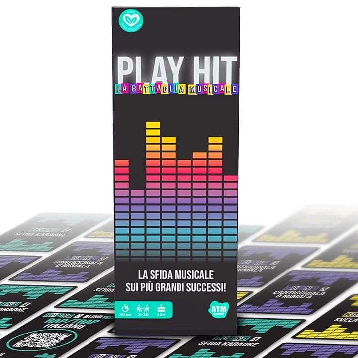 ATM Gaming PLAY HIT - Gioco da Tavolo Musicale - Blind Test, Karaoke e Quiz per Feste - 2 a 10 Giocatori - Divertente, Dinamico e a Squadre - Perfetto per Serate, Famiglie e Amici - Italiano