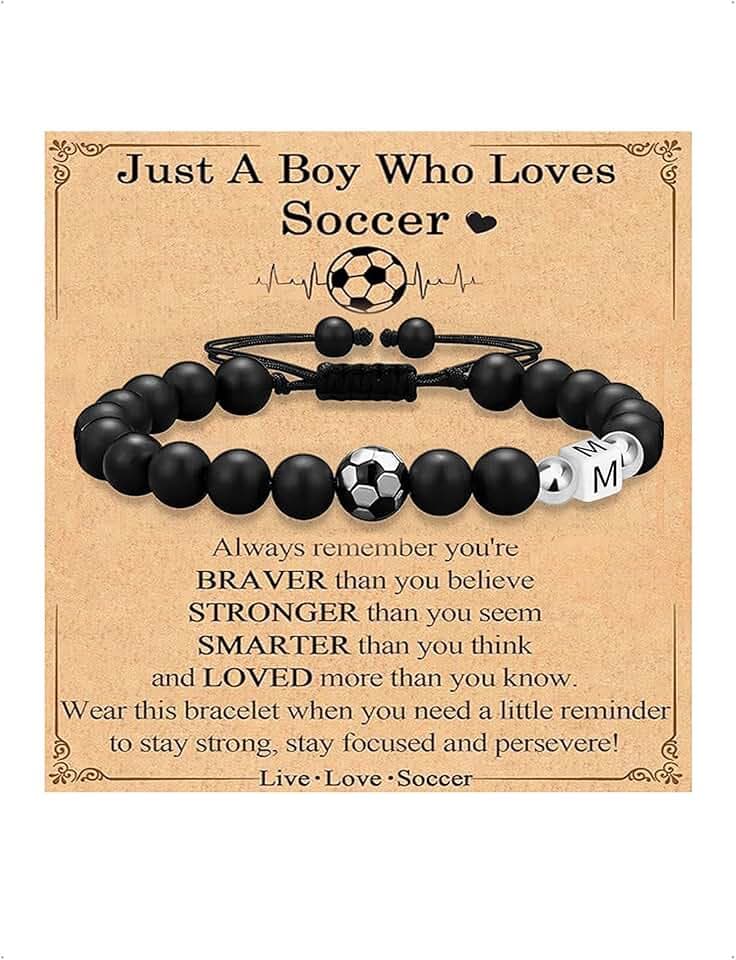 KONFEN Bracciale da Calcio in Pietra Naturale con Iniziale M/L, Con Carta Regalo, Regolabile, Regalo da Calcio per Appassionati, Regali di Gioielli per Ragazzi, Bambini, Ragazze e Donne
